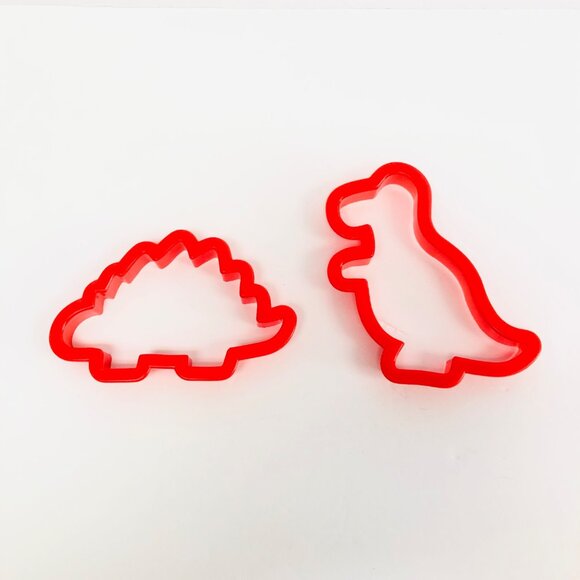 Lot of 79 Plastic Cookie Cutters Halloween Christmas Easter Vehicles Letters ++ - Picture 7 of 14